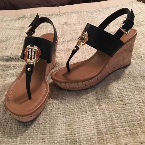 black tommy hilfiger wedges